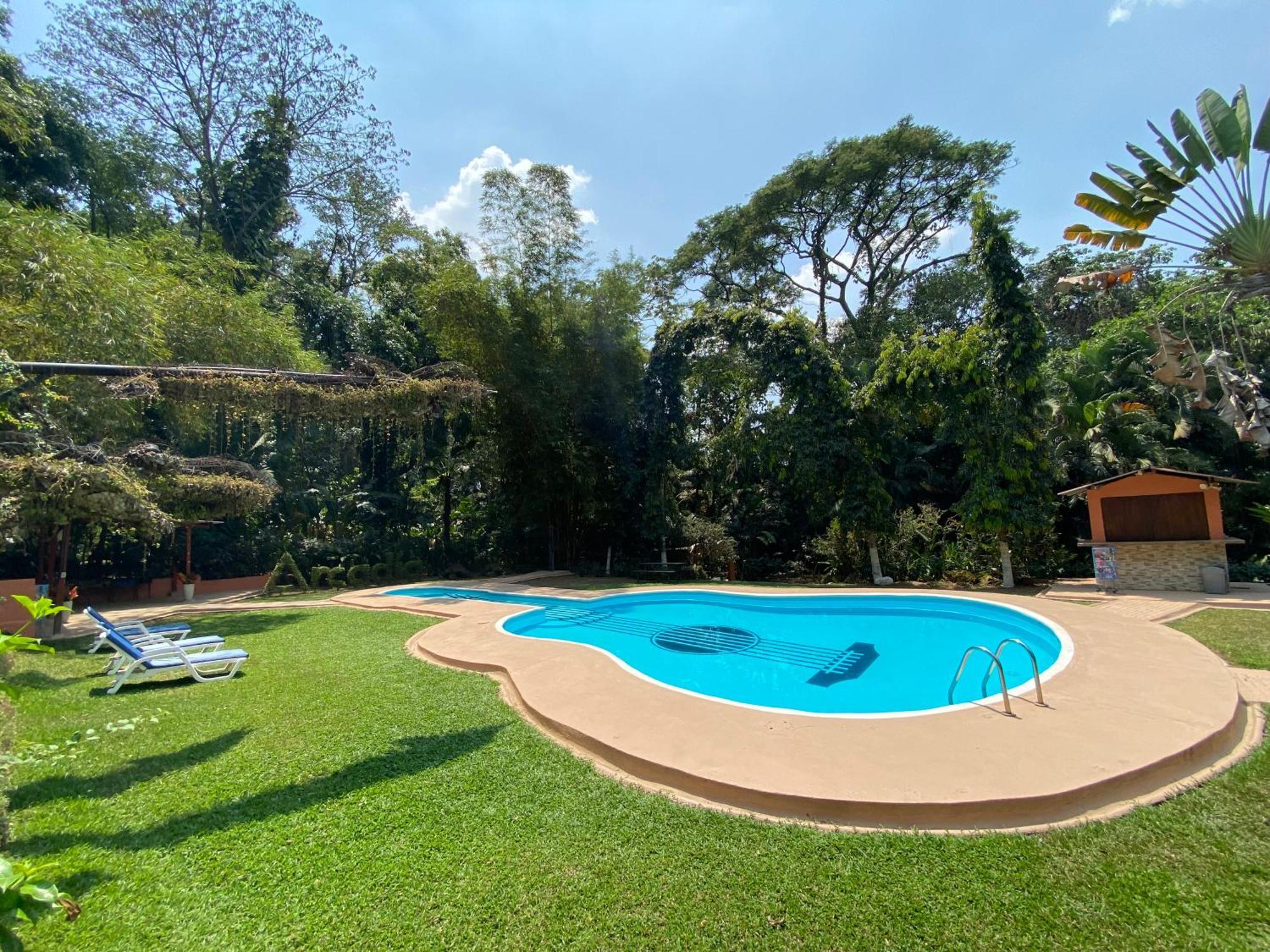Arcadia Cabanas Vacacionales Retalhuleu Exteriör bild